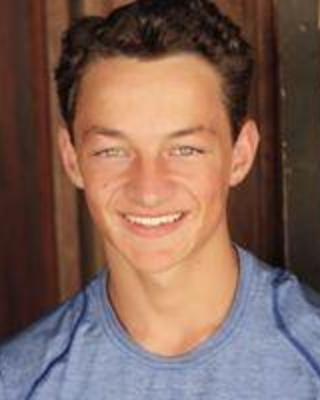 Headshot of Louie Putterman